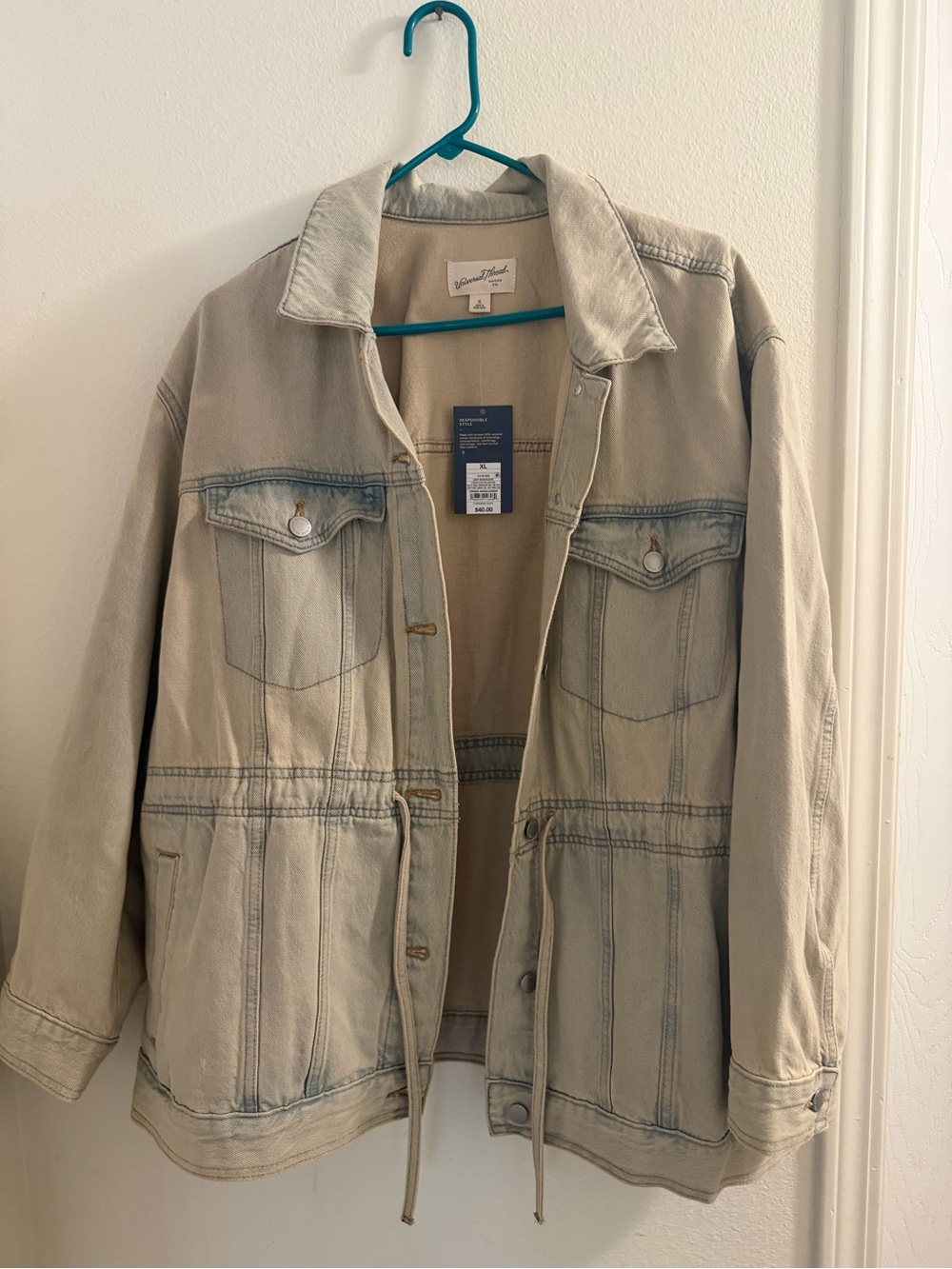 Universal Thread Light Beige Washed Denim Jacket